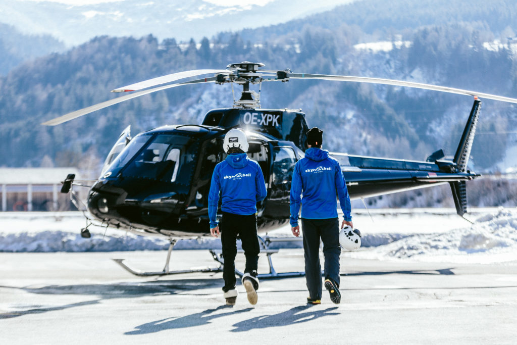 Peak heli service | Helikopter fliegen | Hubschrauber fliegen, PEAKHELISERVICE Crew