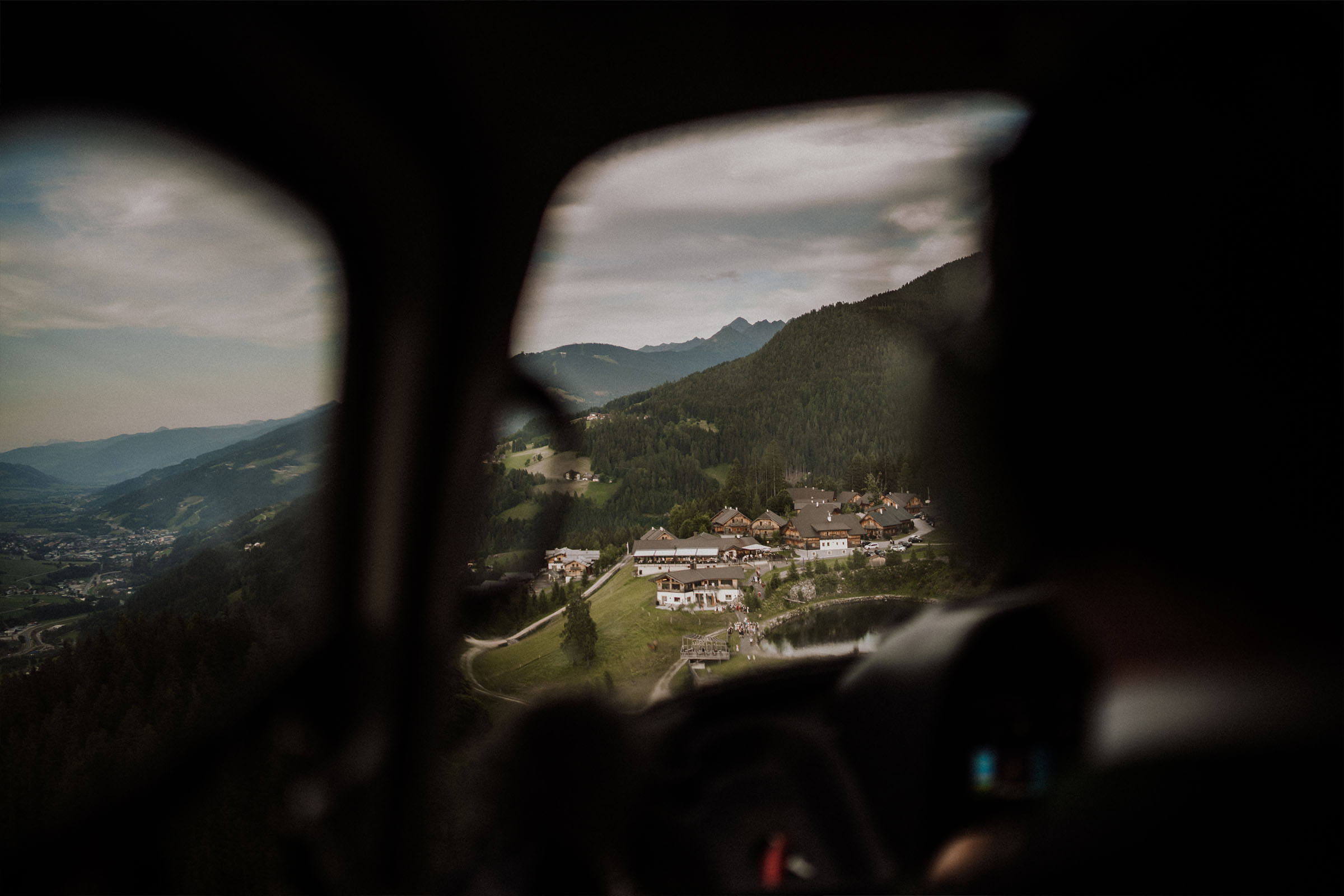 Peak heli service | Helikopter fliegen | Hubschrauber fliegen, PEAKHELISERVICE cockpit