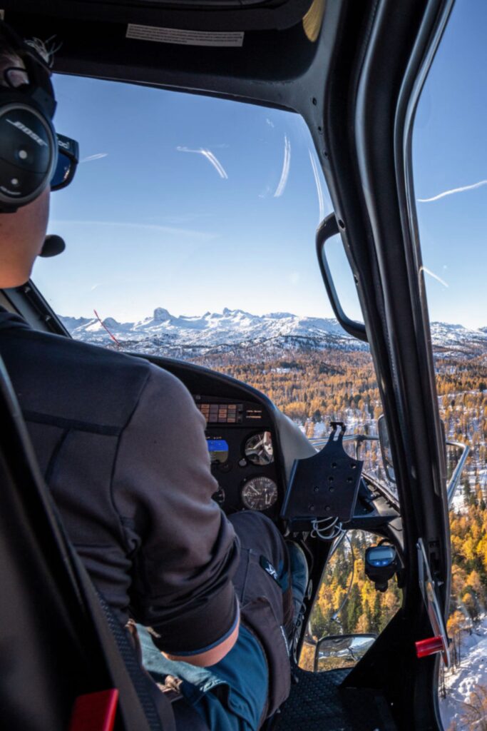 Peak heli service | Helikopter fliegen | shuttle flug, PEAKHELISERVICE Blick_aus_Helikopter_2