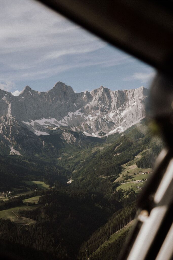 Peak heli service | Helikopter fliegen | Hubschrauber fliegen, vip flug, PEAKHELISERVICE pilot