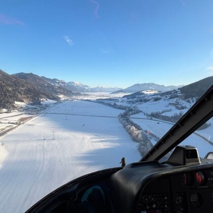Peak heli service | Helikopter fliegen | Hubschrauber fliegen, PEAKHELISERVICE vip shuttle